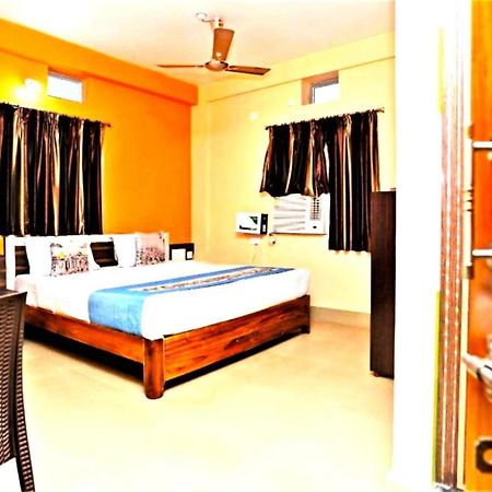 Hotel Krishna Residency Puri Near Sea Beach Best Choice Of Travellers By Morservices Екстериор снимка