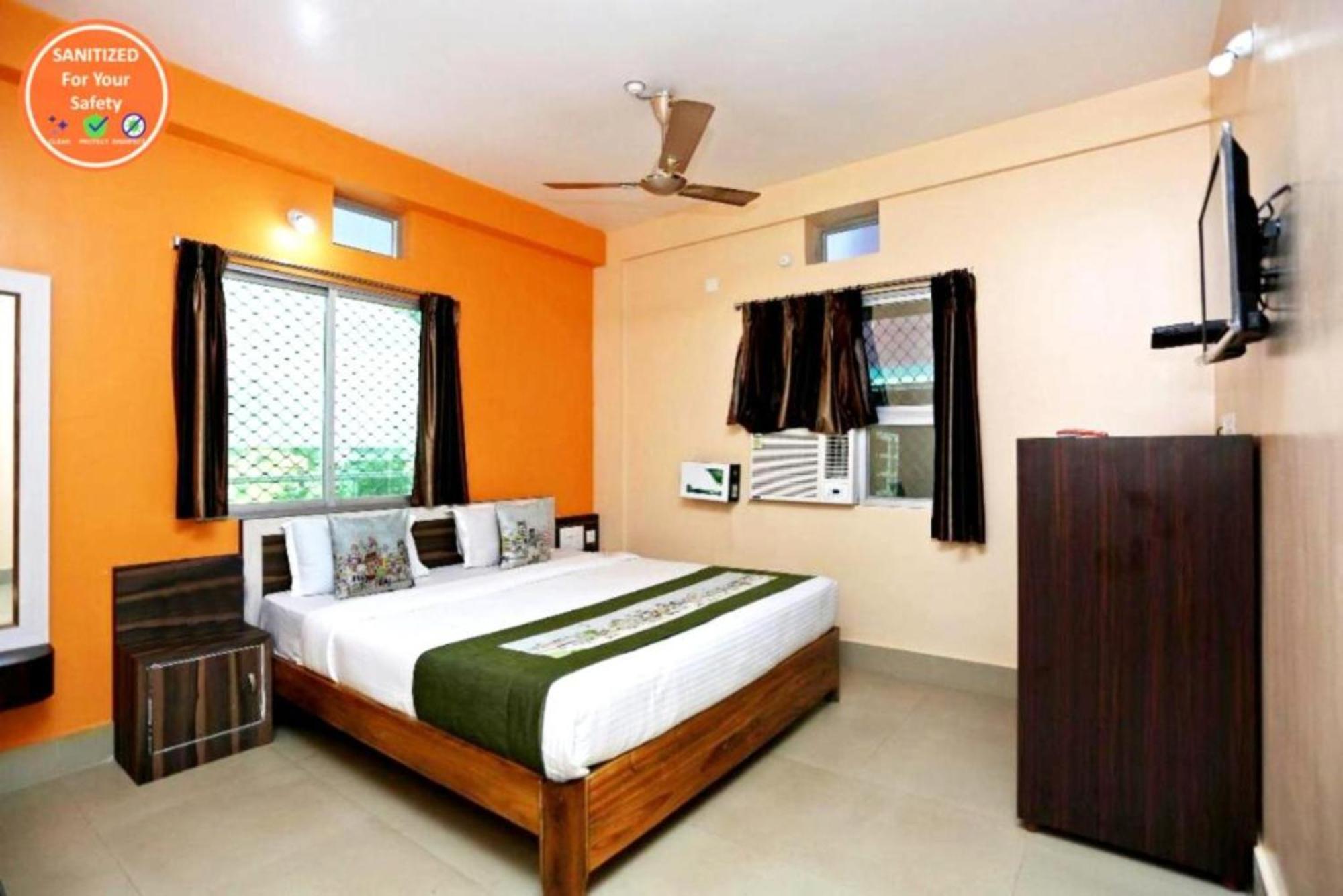 Hotel Krishna Residency Puri Near Sea Beach Best Choice Of Travellers By Morservices Екстериор снимка